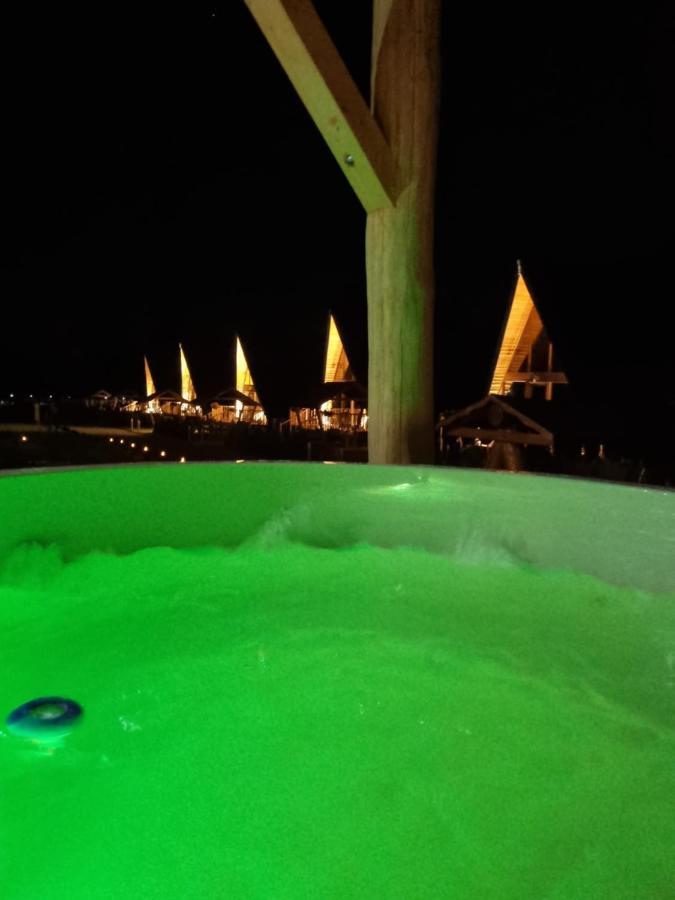 Doka Valea Sebesului A-Frame Hotel Bagian luar foto